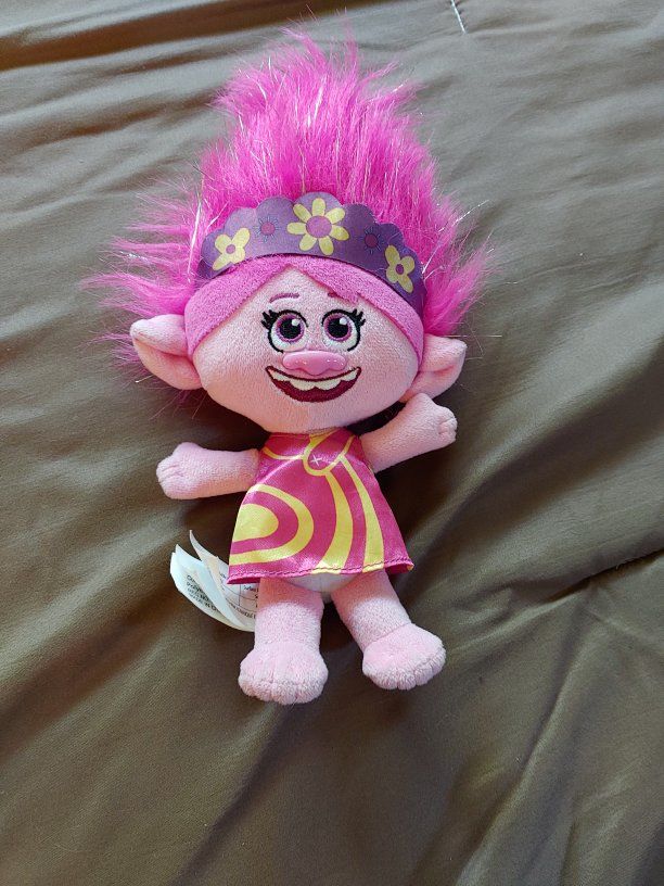 DreamWorks Trolls Poppy Plush Stuffed Toy Doll - Pink Hair - Good Condition