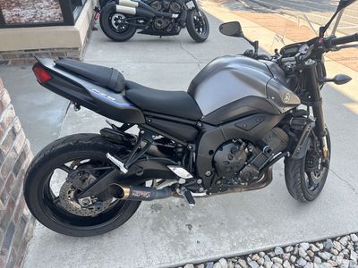 2013 Yamaha FZ8 Sport Motorcycle - Matte Gray/Black