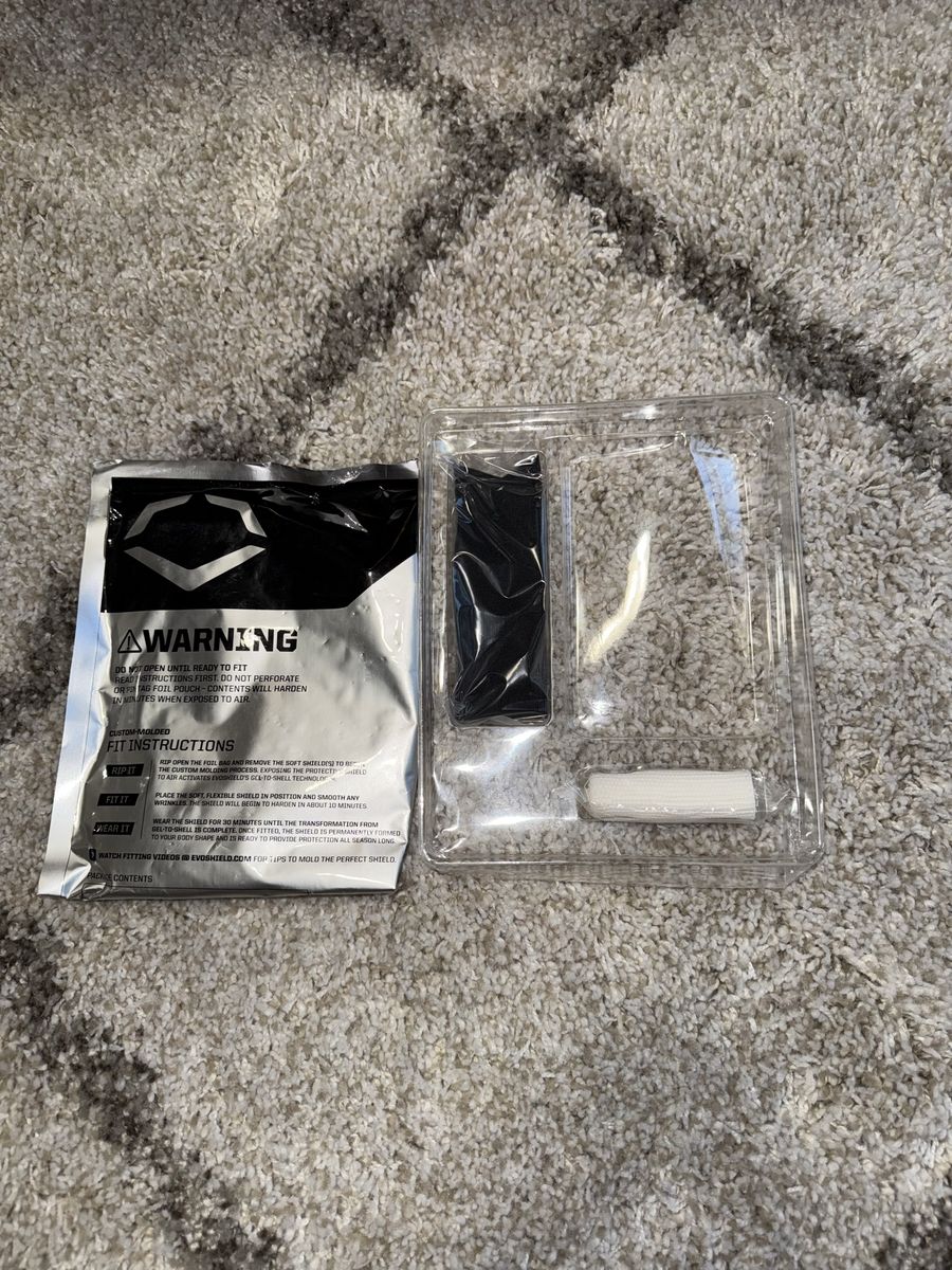 EvoShield Pro SRZ Baseball Elbow Guard, Black, Large - Brand New, Unopened
