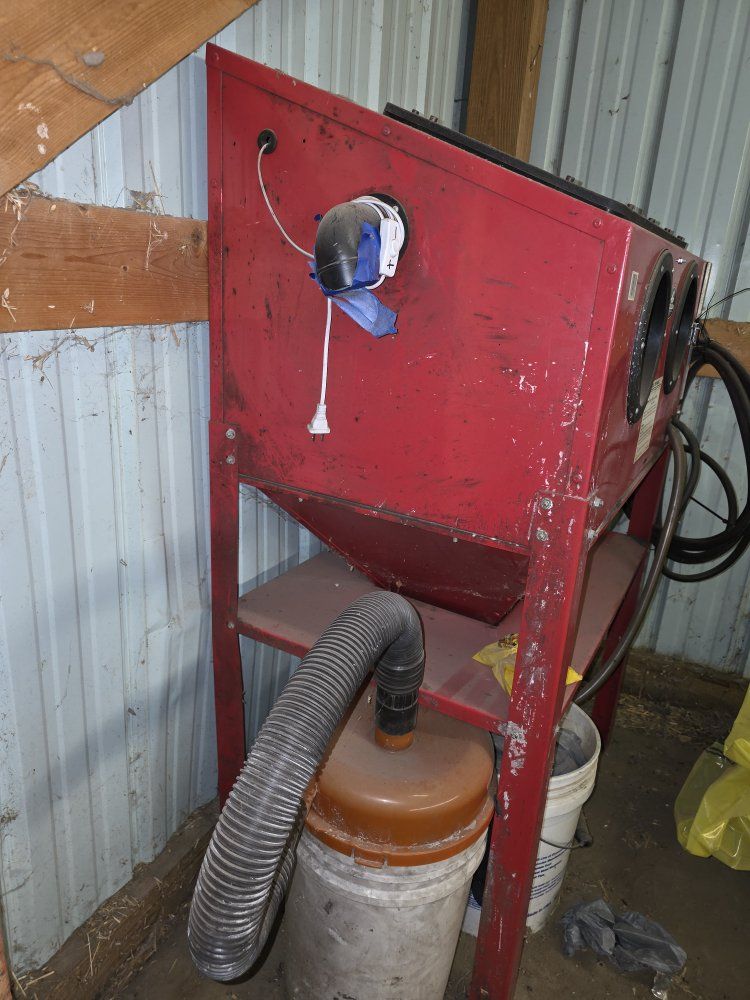 Main image 5