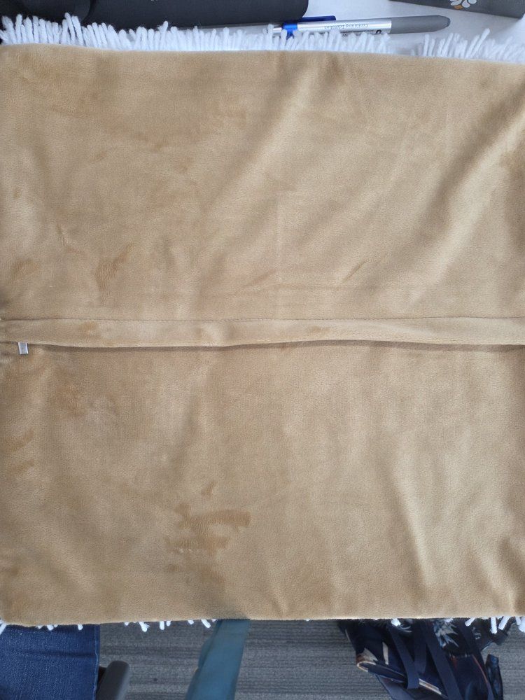 Main image 2