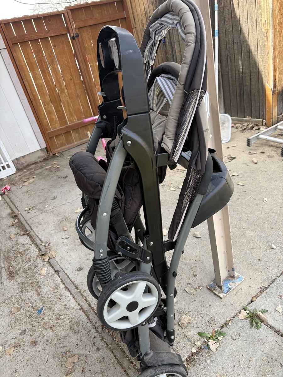 Sit N Stand Stroller