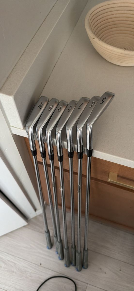 Golf Bag Sell Off GREAT PRICING