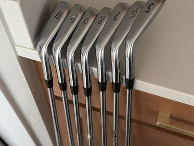 Golf Bag Sell Off GREAT PRICING