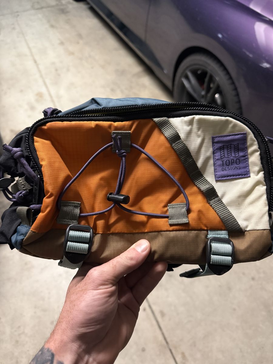 Topo Hip Pack