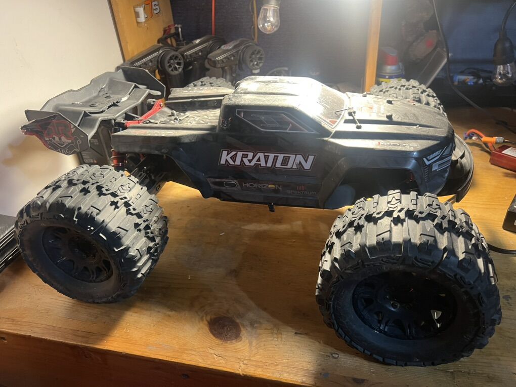 6s Arrma Kraton