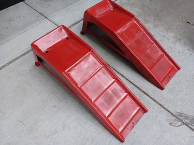 Kar-Rite model 1083 ramps, which typically feature a 6,500 lb weight capacity per pair.