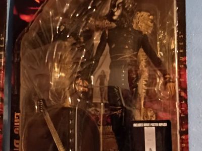The Crow Eric Draven Movie Maniacs 3 McFarlane Toys 7" Figure