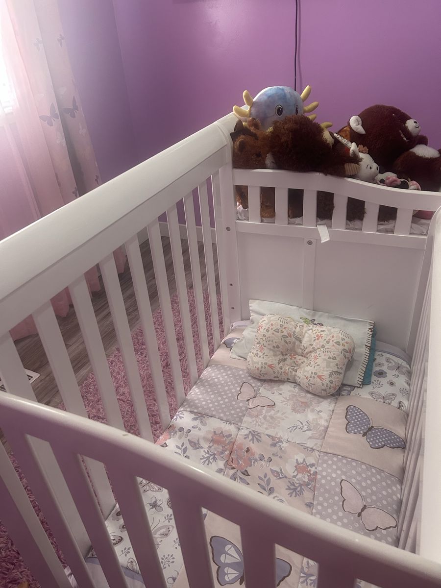 Baby crib