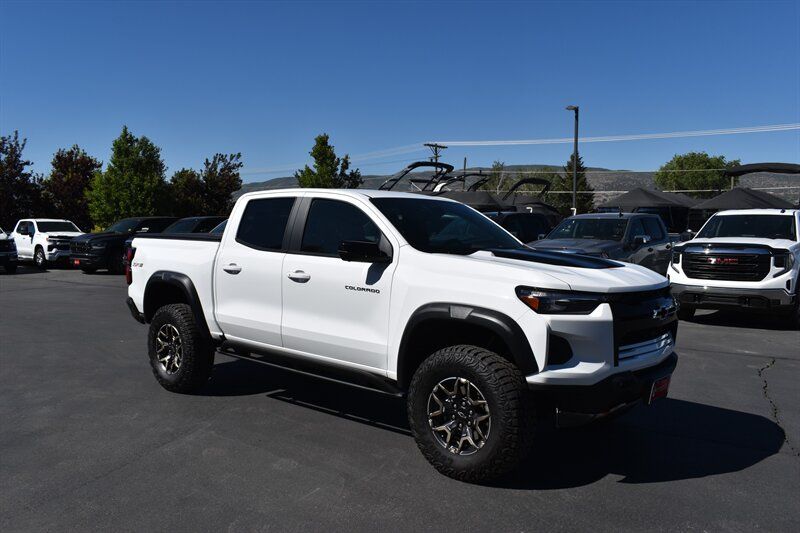 2025 Chevrolet Colorado ZR2