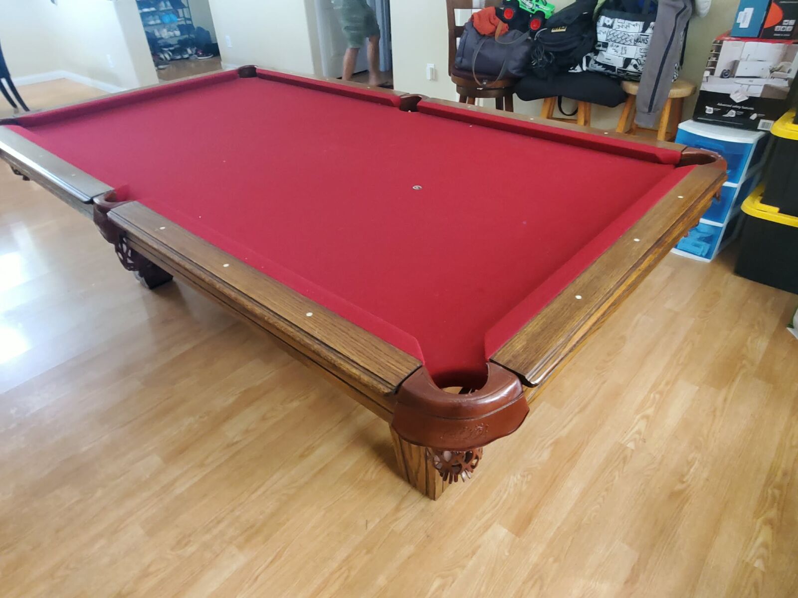 Nice 8ft pool table