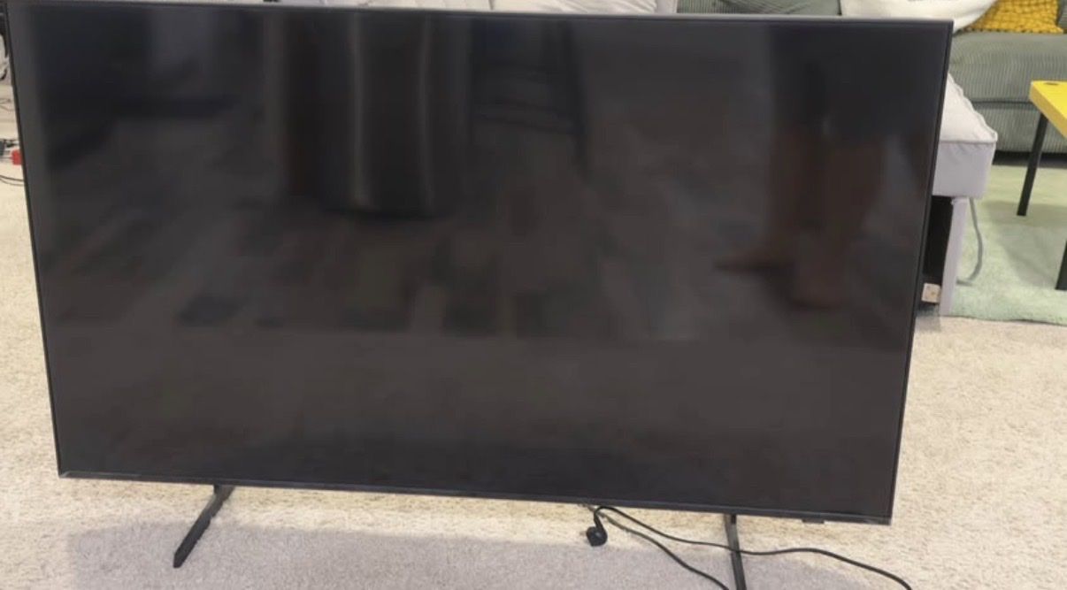 Samsung 50’ 4k LED smart TV