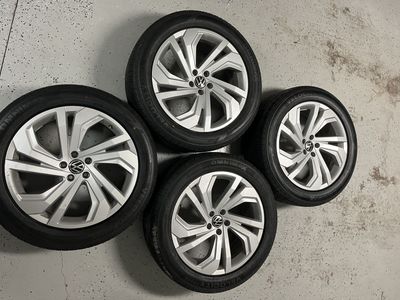 20" OEM VW Atlas Wheels And Tires