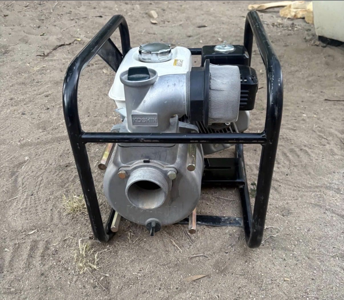 Main image 3