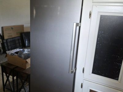 Samsung RZ11M7074SA/AA Stainless Steel Single Door Upright Freezer