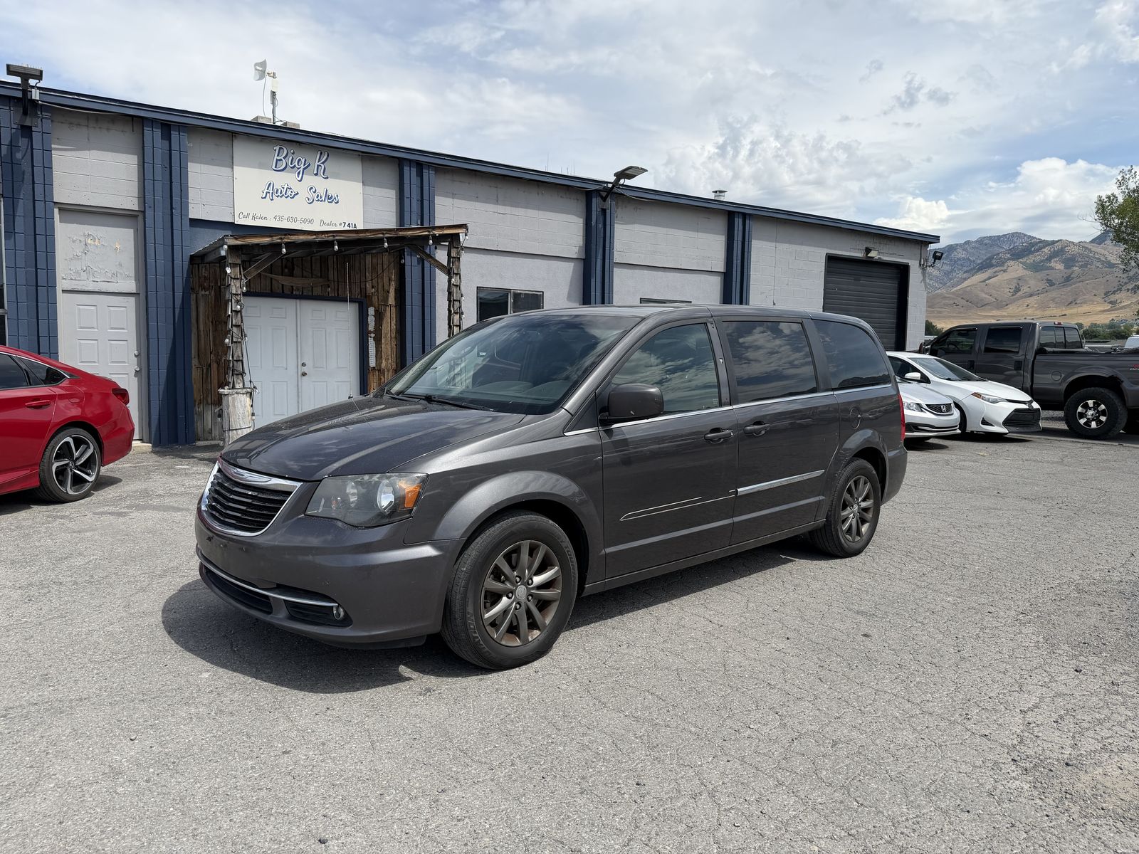 2015 Chrysler Town and Country S