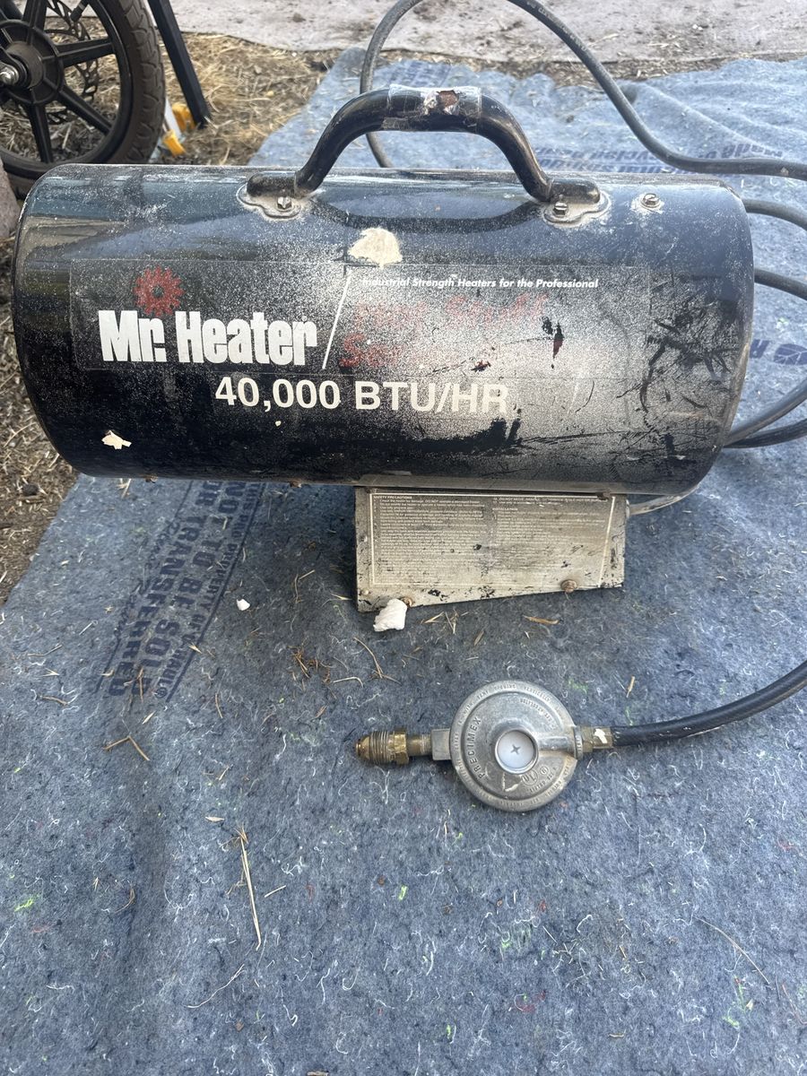 Mr. Heater 40,000 BTU/HR Forced Air Propane Heater with Hose and Regulator