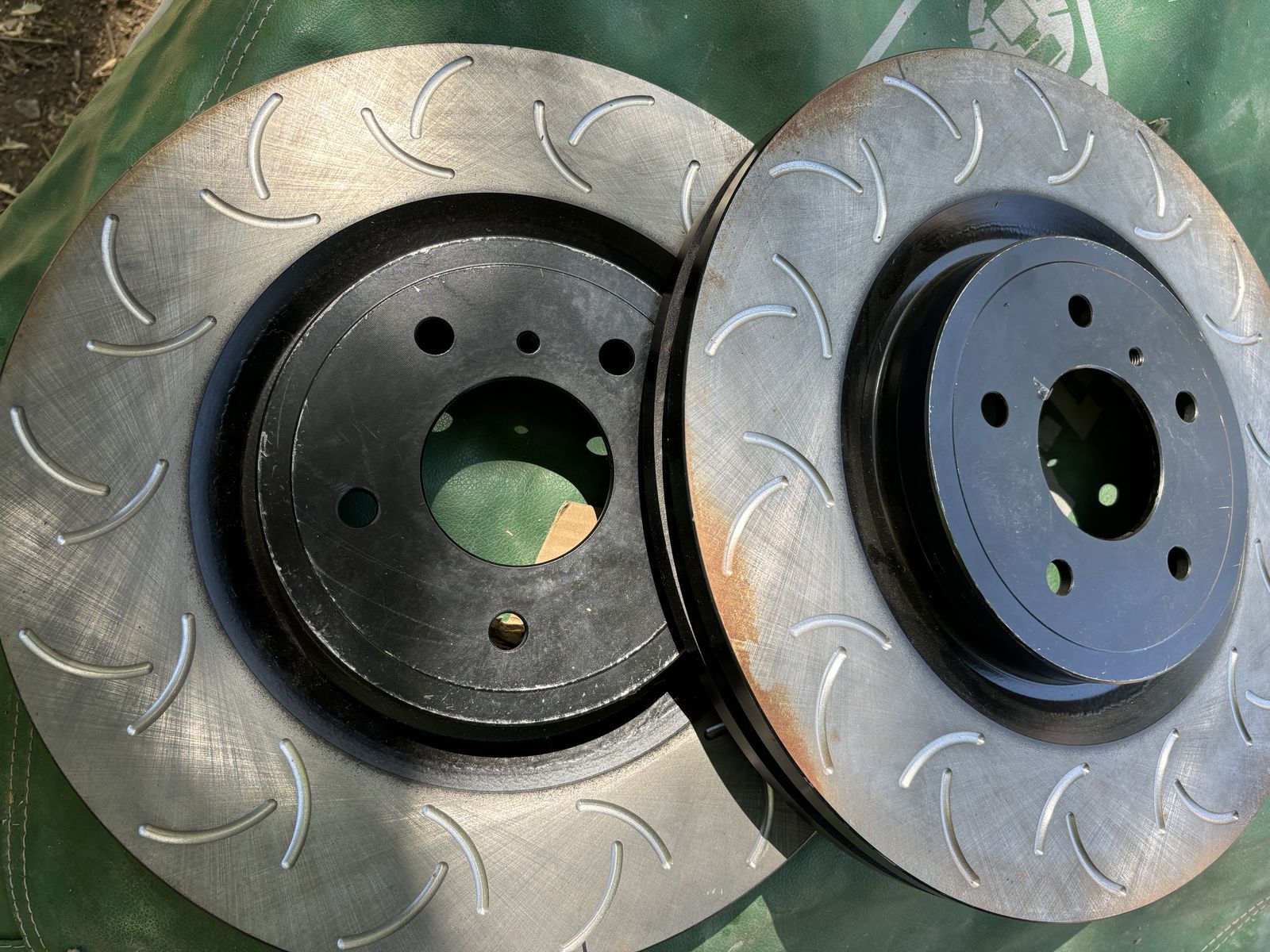 @ Rotors 40524015 Slotted fits 2008-2018 BMW