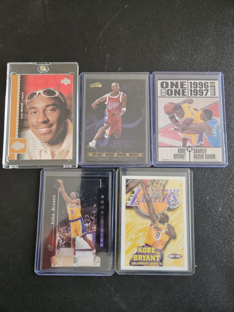 Kobe Bryant Lot of 5 Cards - 3 Rookies