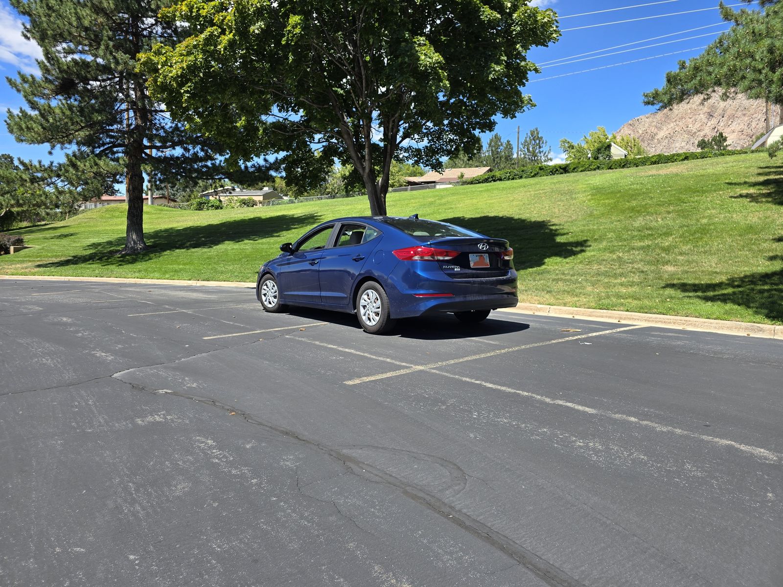 Main image 3