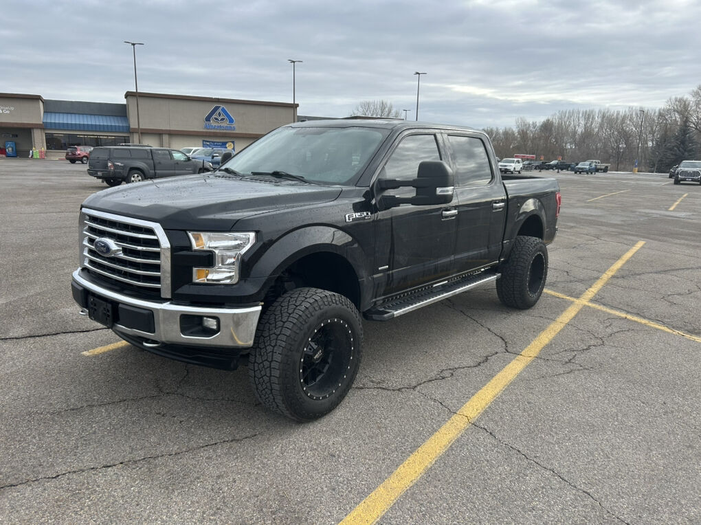 2017 FORD F150 XLT Lariat