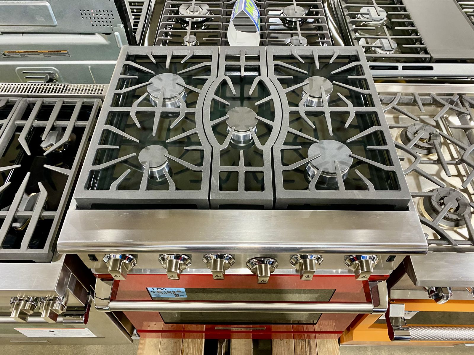 Main image 3
