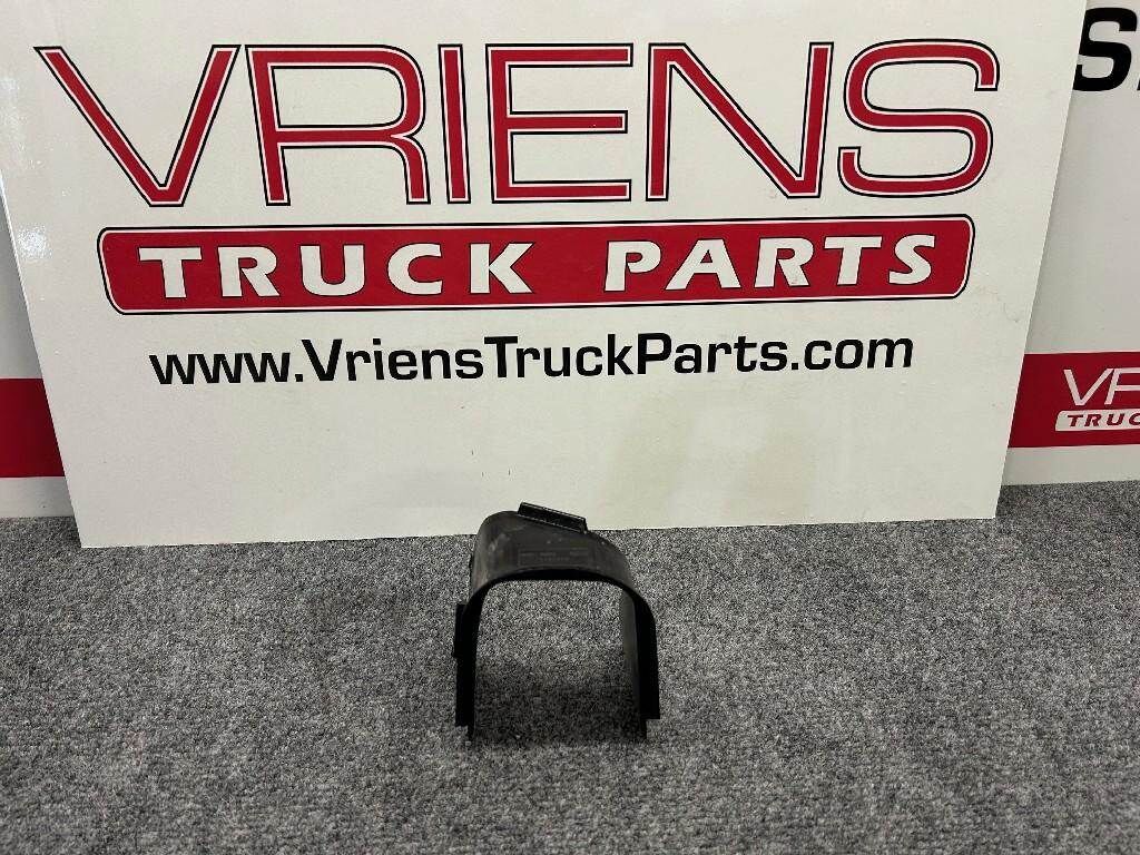 Kenworth T680 Left Bracket for a Peterbilt 579