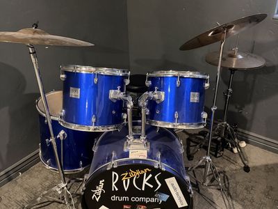 Rocks Drum Company 5-Piece Drum Set - Blue Sparkle Finish with Zildjian Cymbals