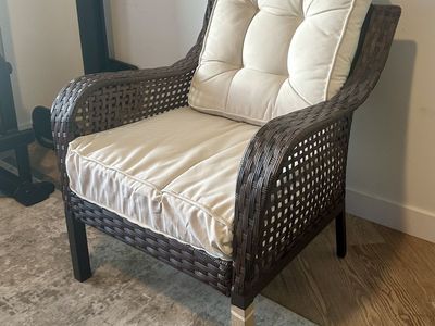 New Wicker Lounge Chair - Custom Tufted Cushion