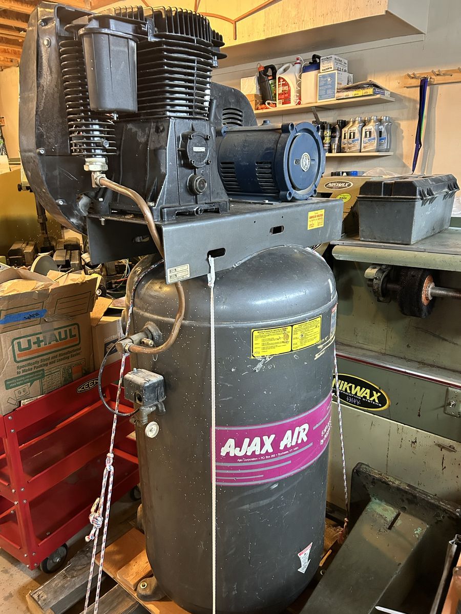 Ajax(Ingersol Rand) 5hp 80gal