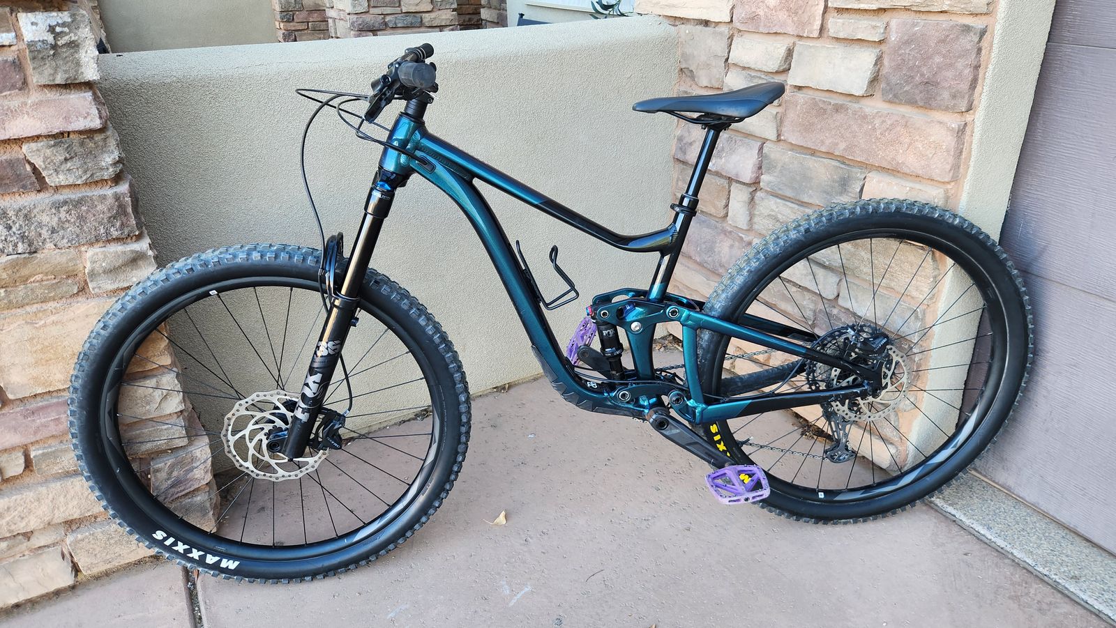 2023 Giant Trance X 1 size SMALL