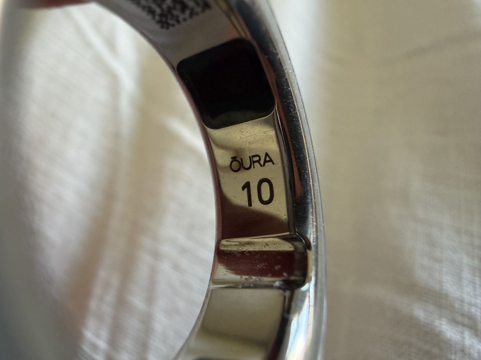 Oura Ring Gen 4 Silver Size 10 - Smart Sleep & Activity Tracker