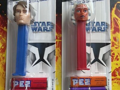 Star Wars Clone Wars PEZ Anakin and Ahsoka 2008