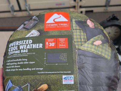 Ozark Trail Oversized Cool Weather Sleeping Bag 30°F, 40"x80", 5.8lbs, Double-Slider Zipper
