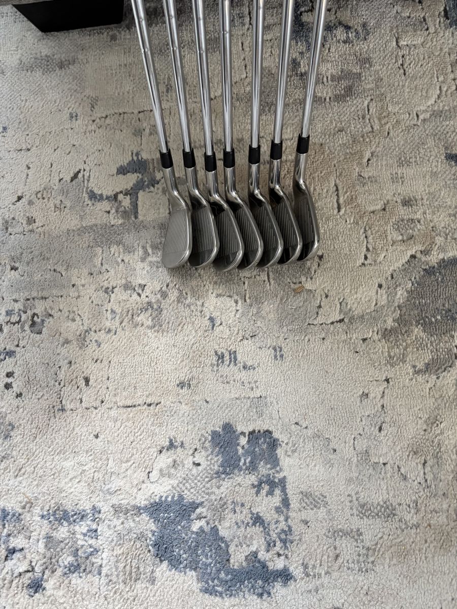 Left Handed Callaway Ai Smoke Irons 5-AW