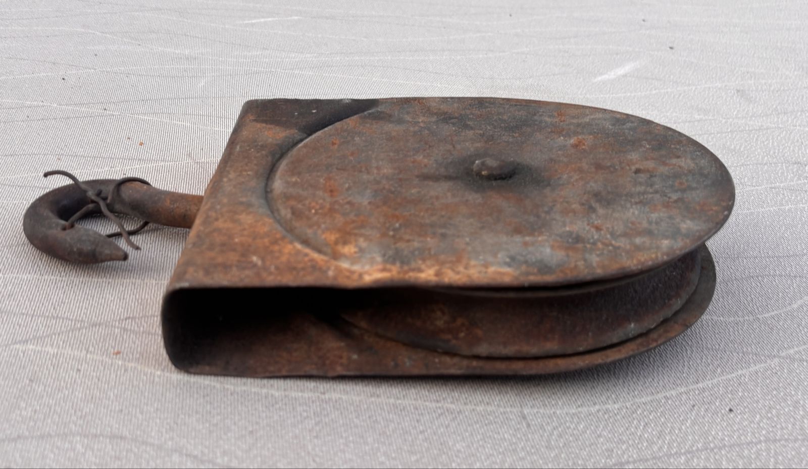 Main image 5