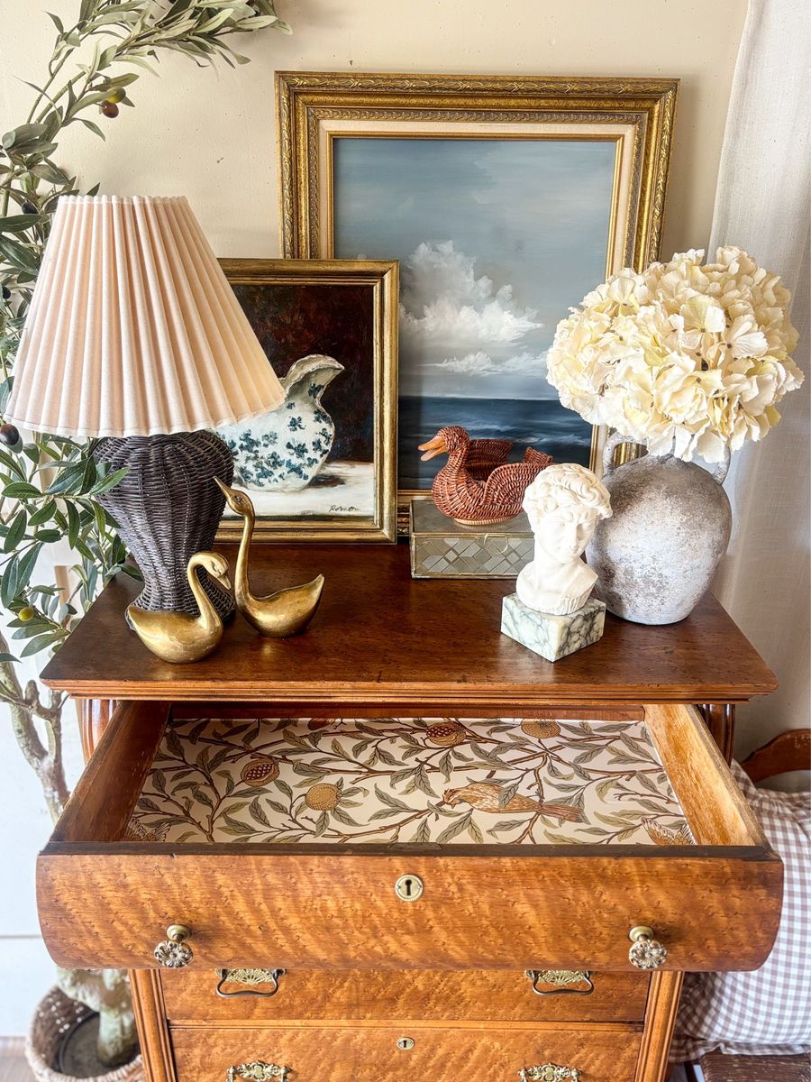 Main image 7