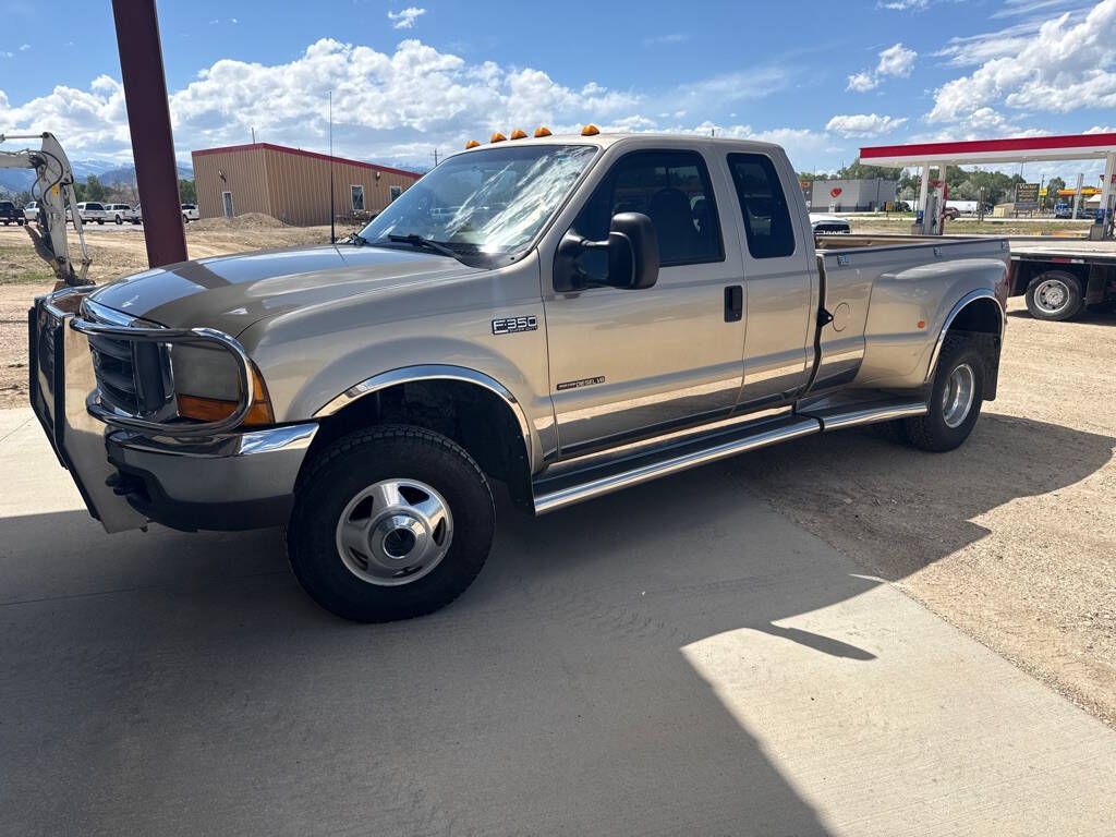 2000 Ford F-350 Lariat