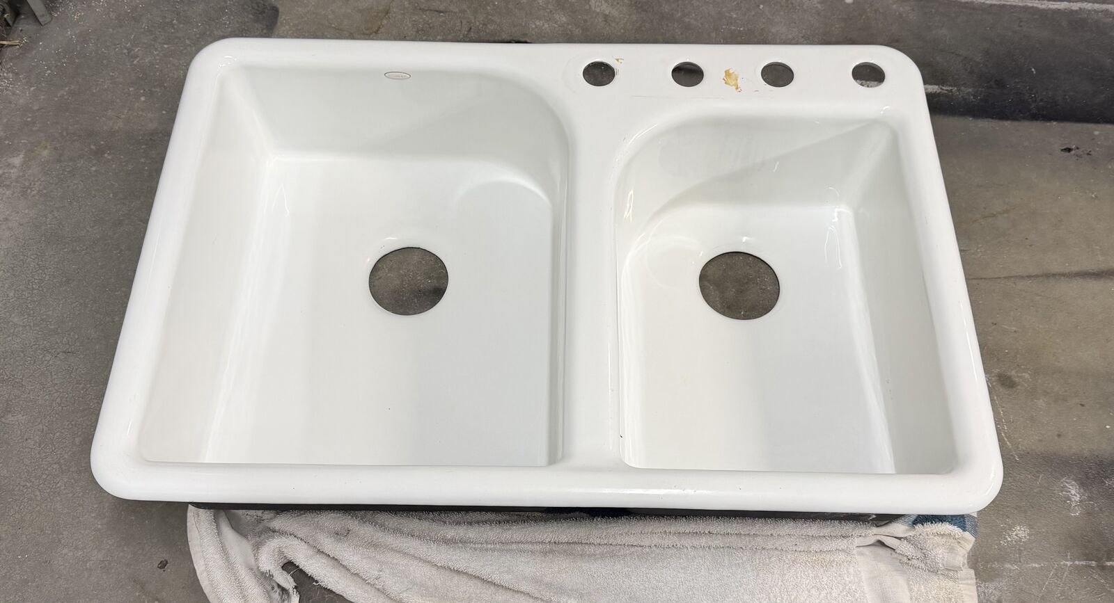 Cast Iron kitchen Sink