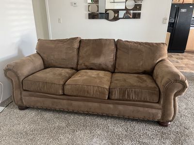 Soda/love seat