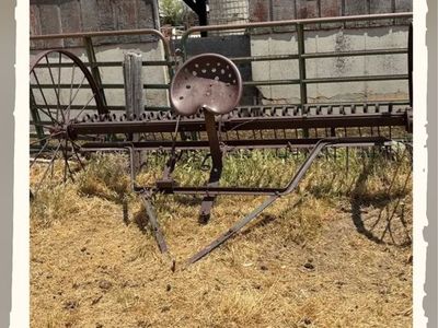 Vintage Antique Horse-Drawn Dump Hay Rake with Steel Wheels