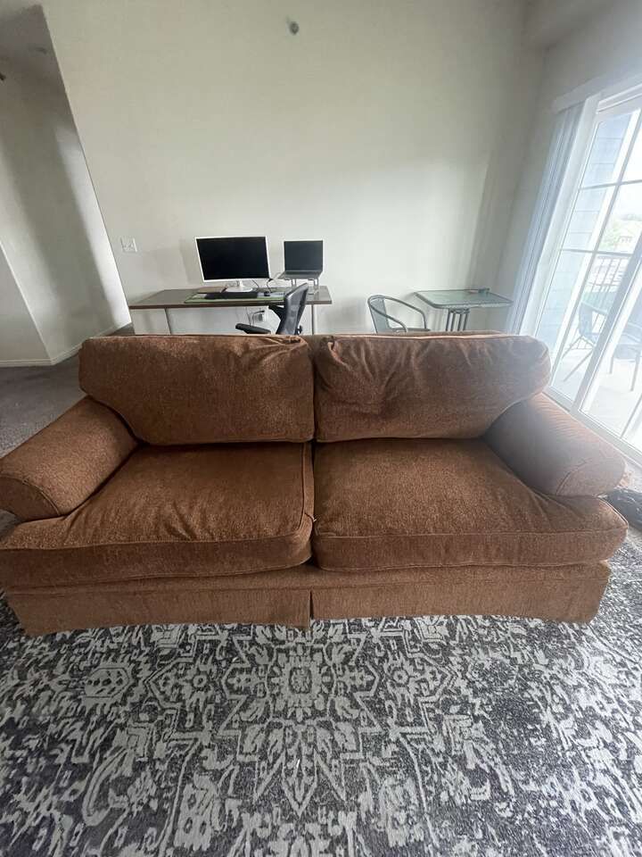 Main image 2