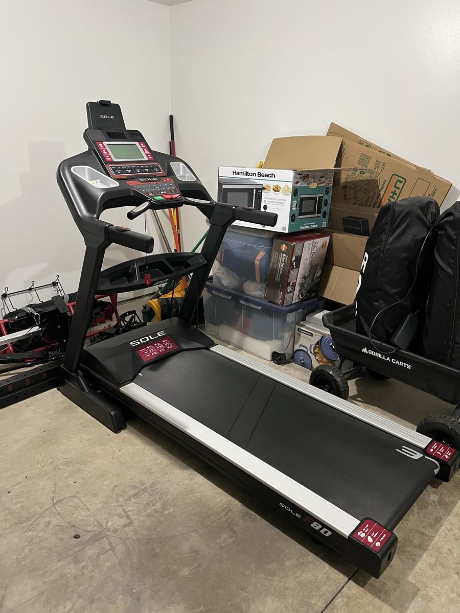 Sole F80 Folding Treadmill - Great Condition!