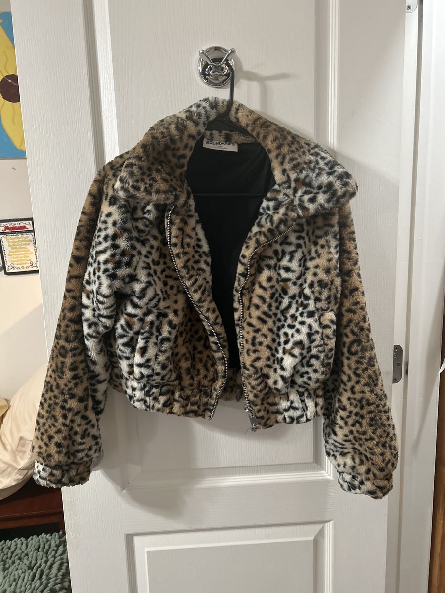 BOUNDARIES Women's Faux Fur Leopard Print Bomber Jacket - Size S