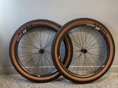 DT Swiss XMC 1200 27.5 boost Carbon Wheelset