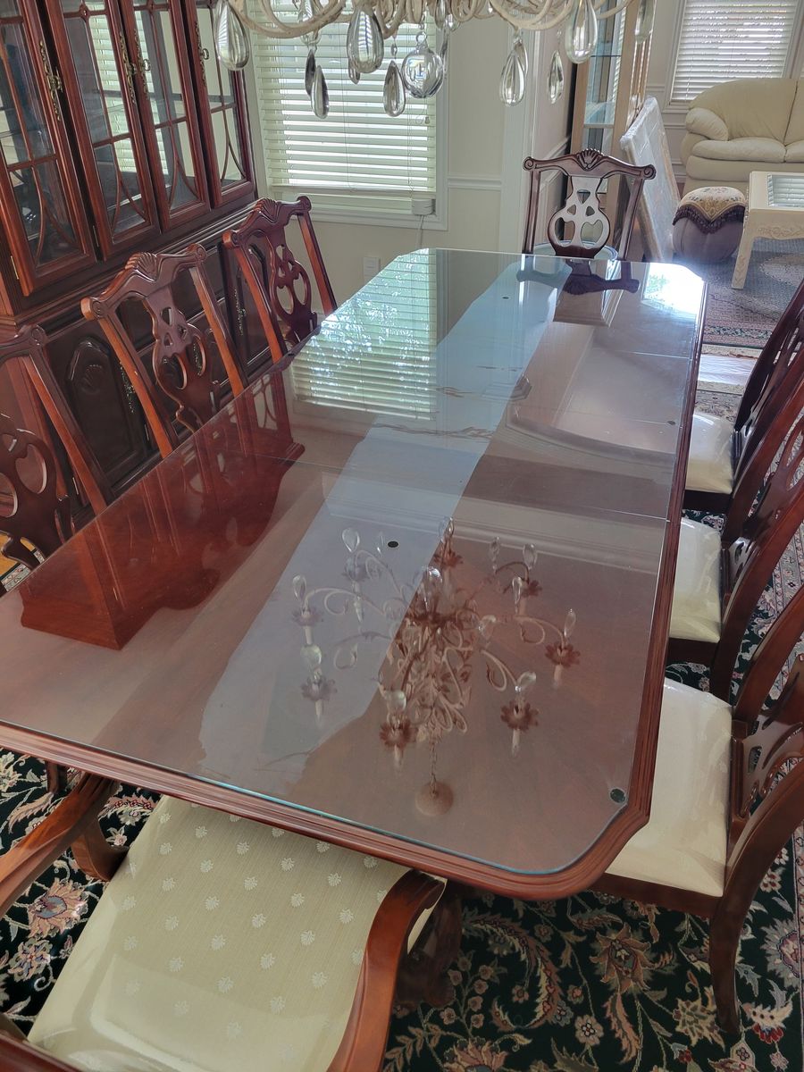 Elegant Dining Room Table Set with China Cabinet