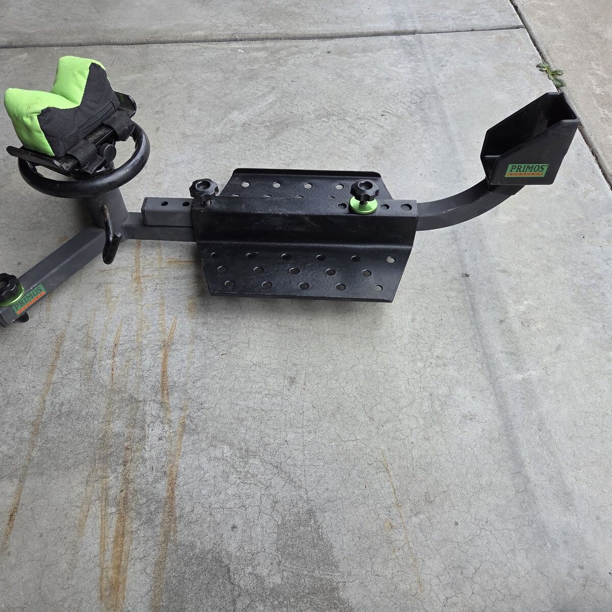 Cabellas Primos group therapy shooting rest