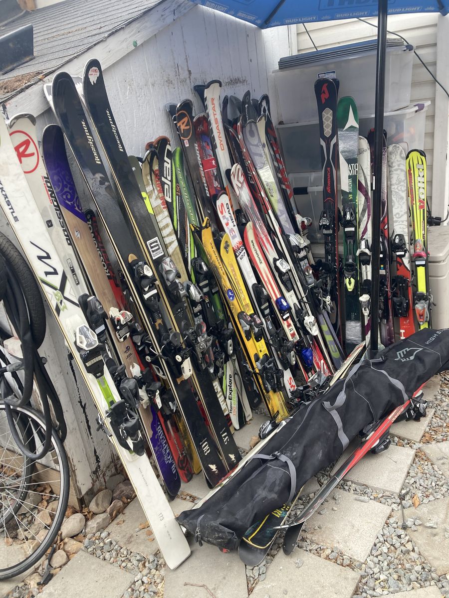 Pack Of Skis Sell