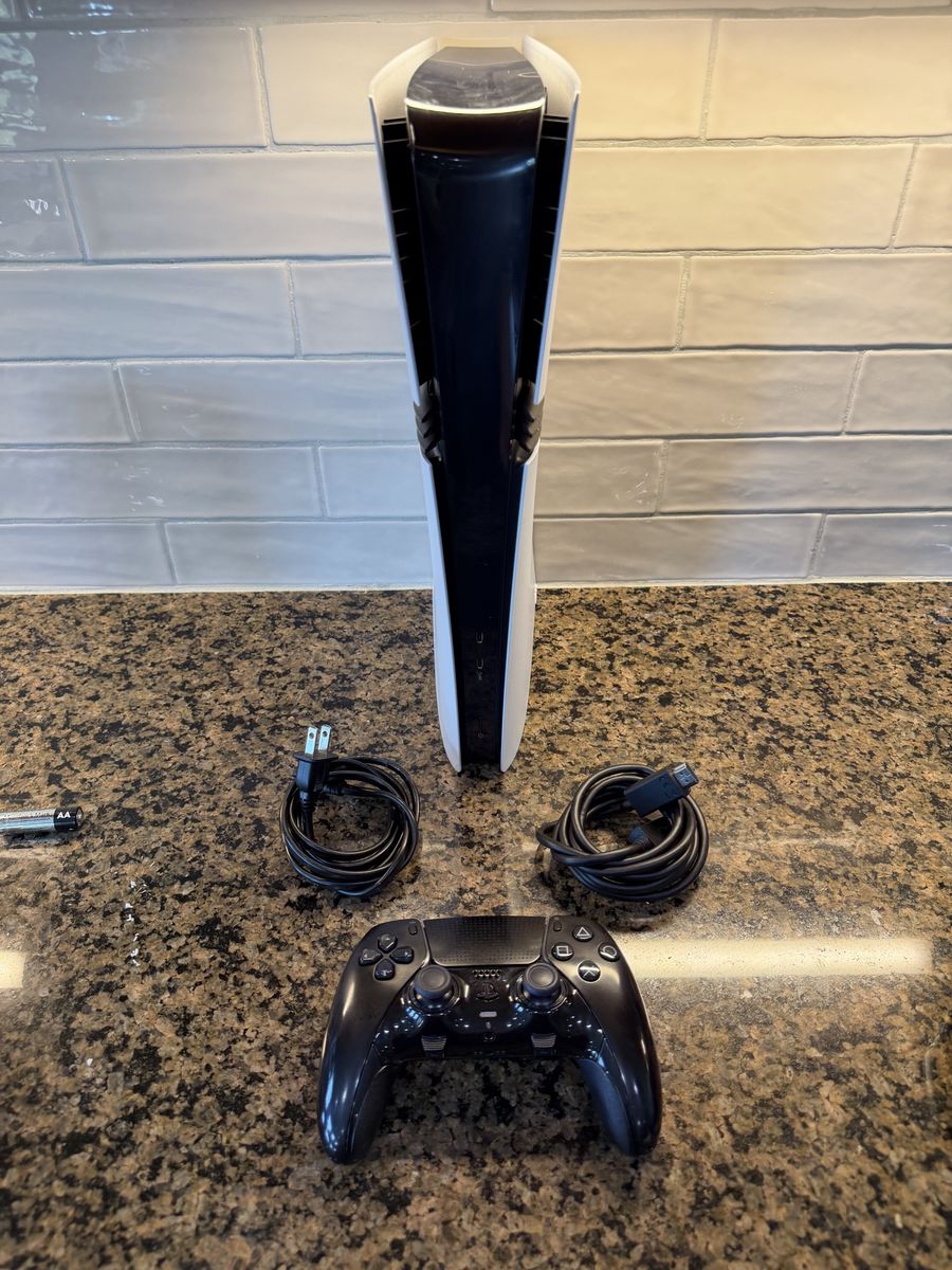 PS5 Pro and Pro Controller