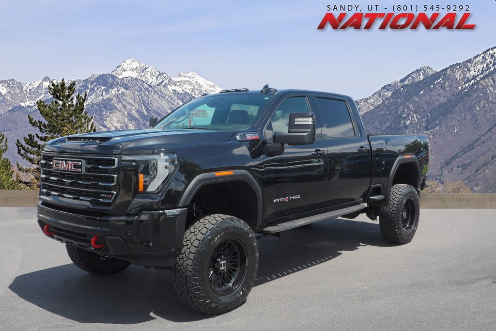 2025 GMC Sierra 3500HD AT4